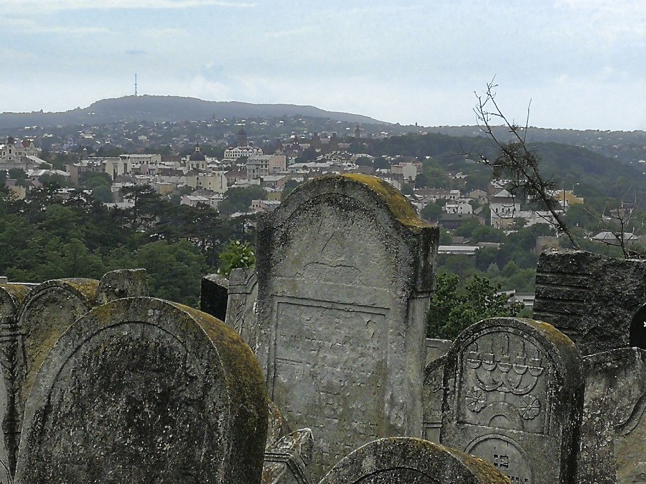 Blick auf die Stadt vom jüdischen Friedhof
